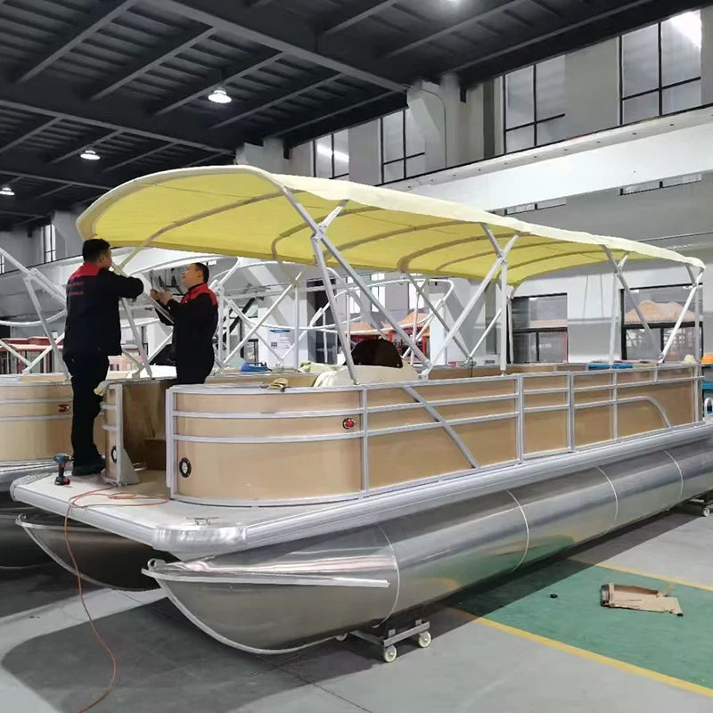 Freizeitpontonboot